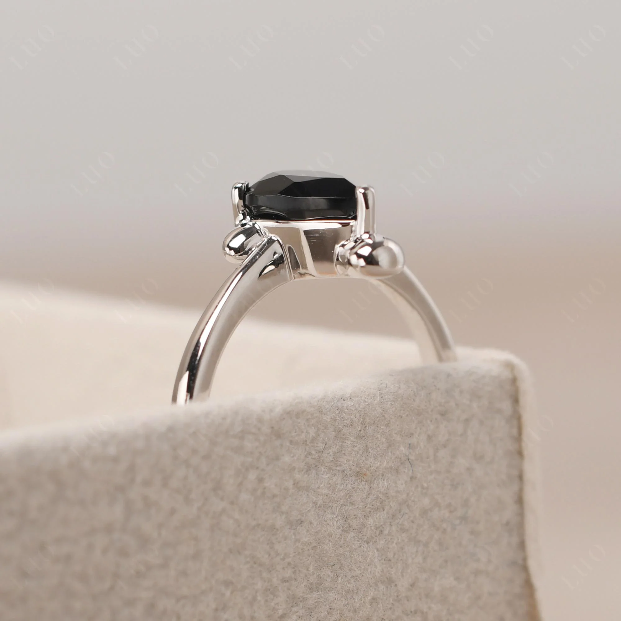 Pear Shaped Black Spinel Sea Lion Ring - Image 14