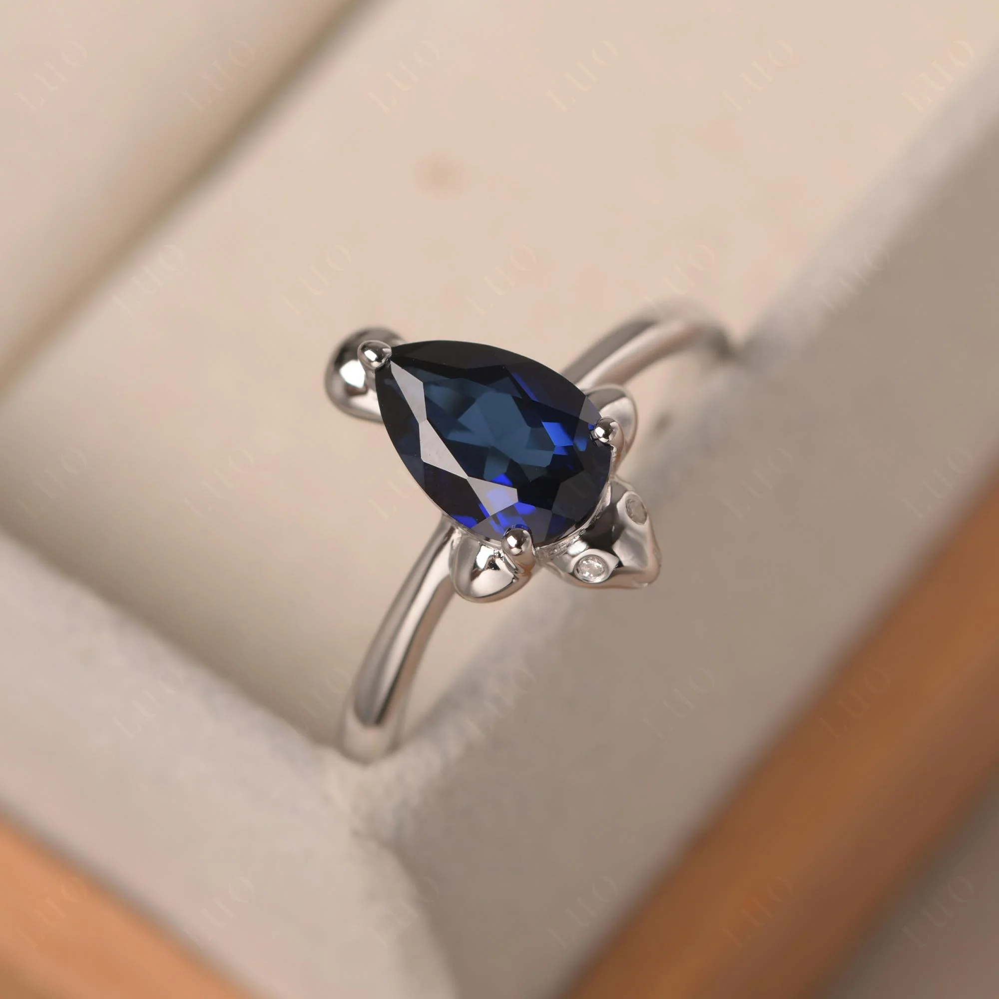 Pear Shaped Sapphire Sea Lion Ring - Image 11