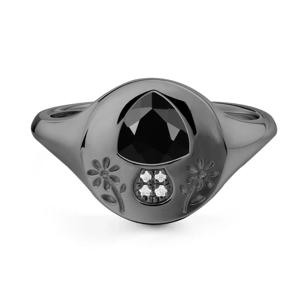 Signet Trillion Cut Black Spinel Ring - Image 7