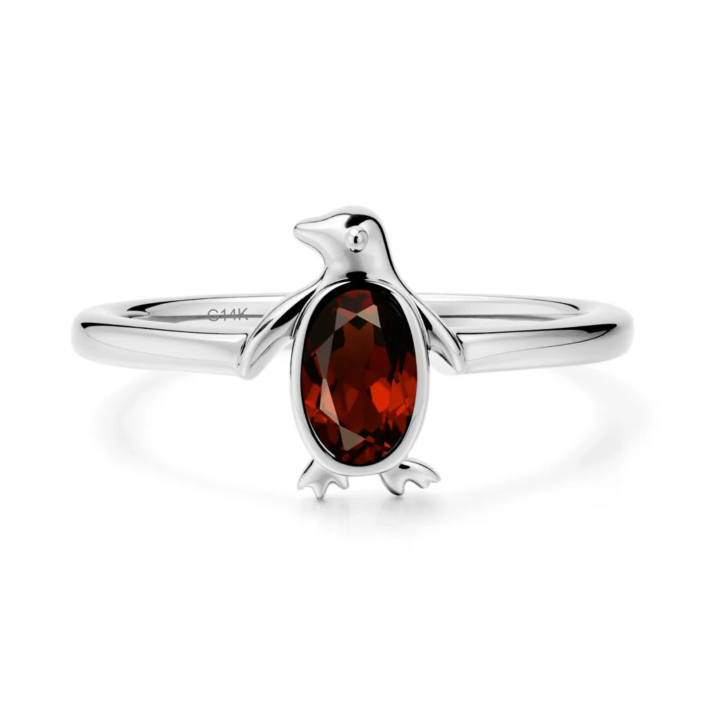 Simple Bezel Setting Oval Garnet Ring - Image 3