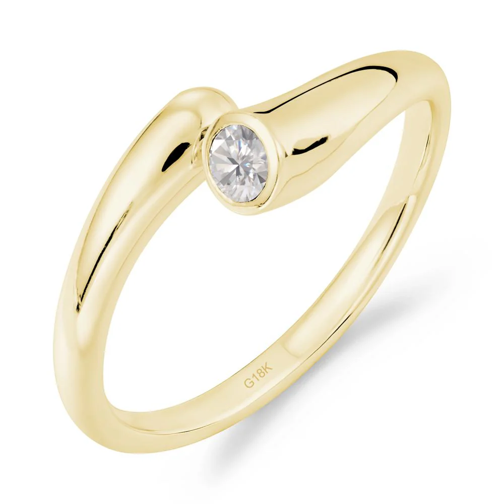 Simple Bypass Moissanite Ring - Image 7