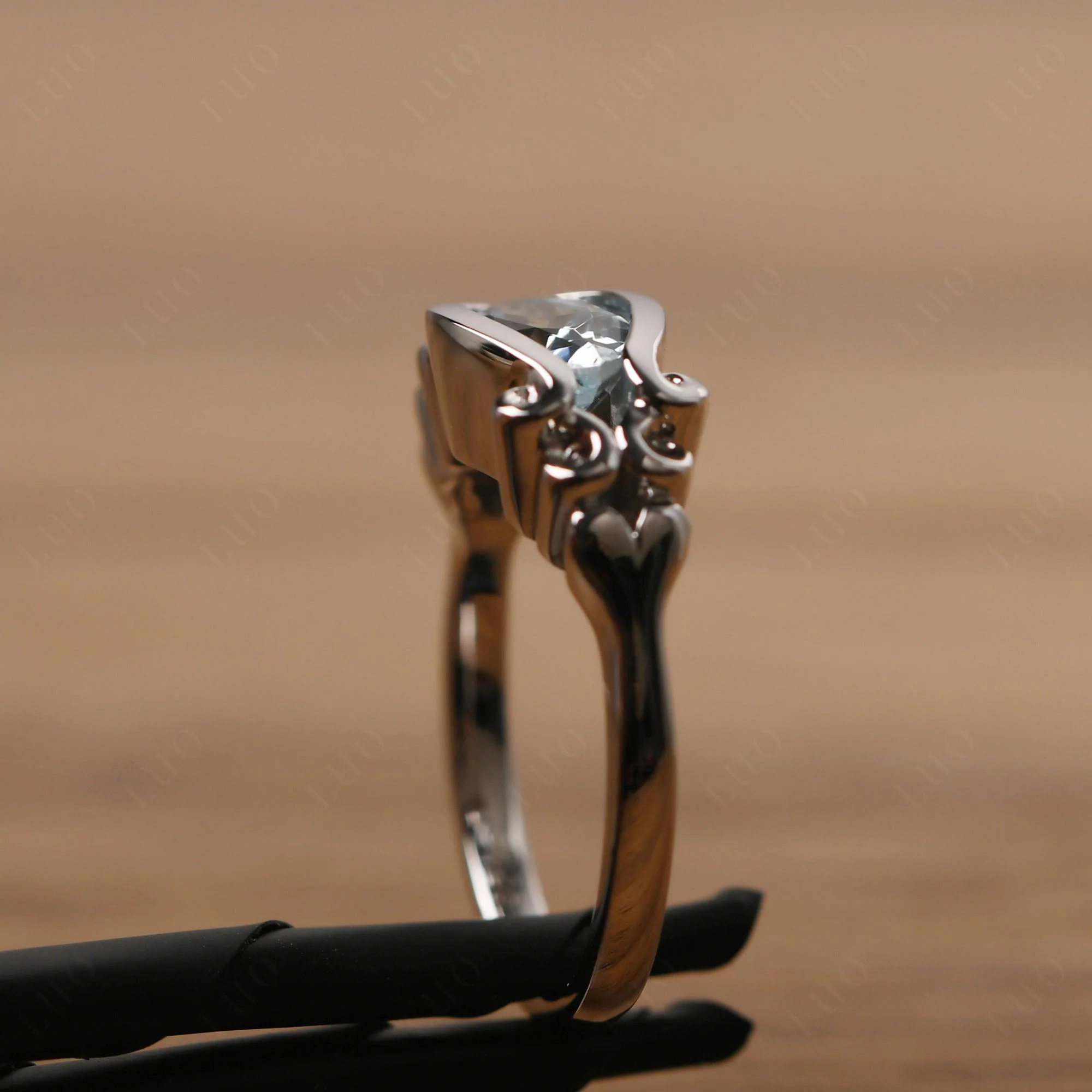 Pear Shaped Aquamarine Scroll Ring - Image 14