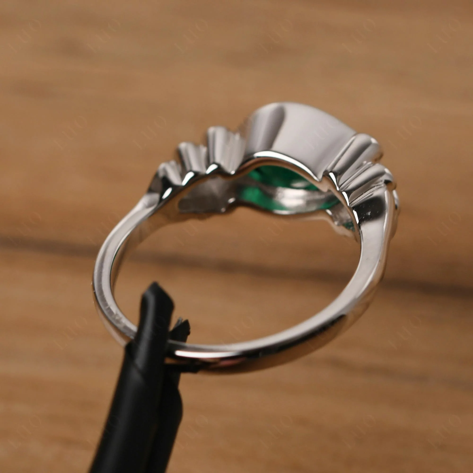 Emerald Scrollwork Ring - Image 13