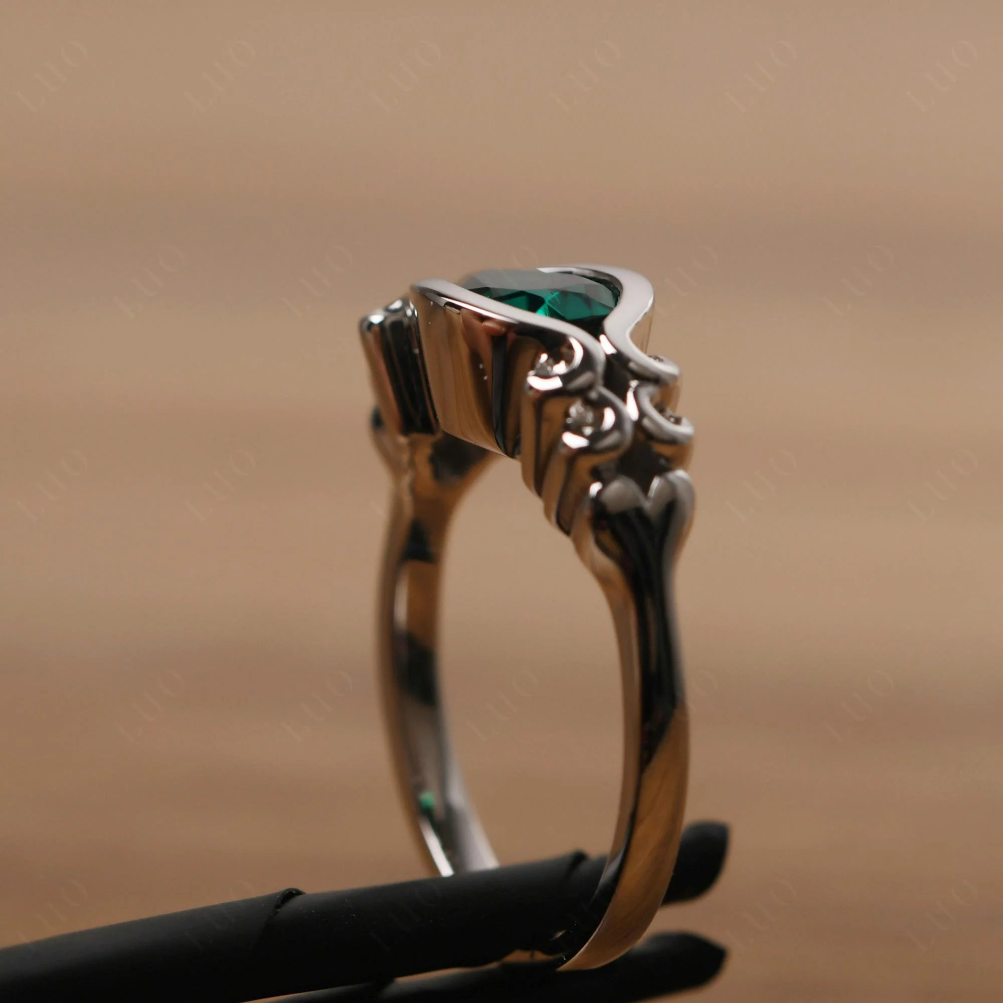 Emerald Scrollwork Ring - Image 14