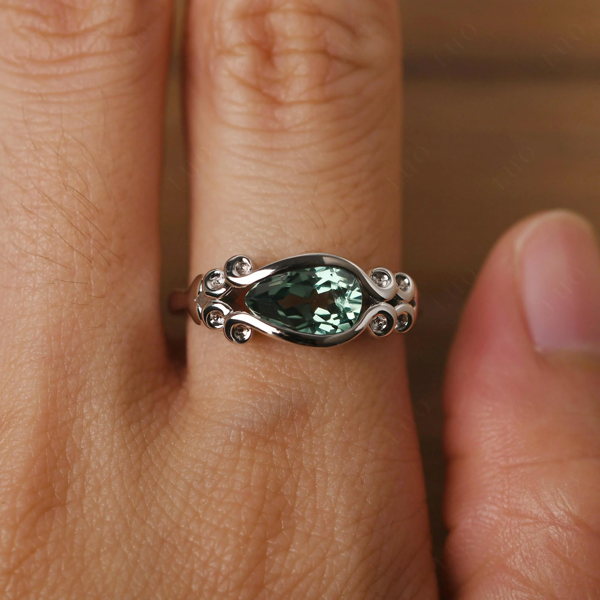 Pear Shaped Green Sapphire Scroll Ring - Image 15
