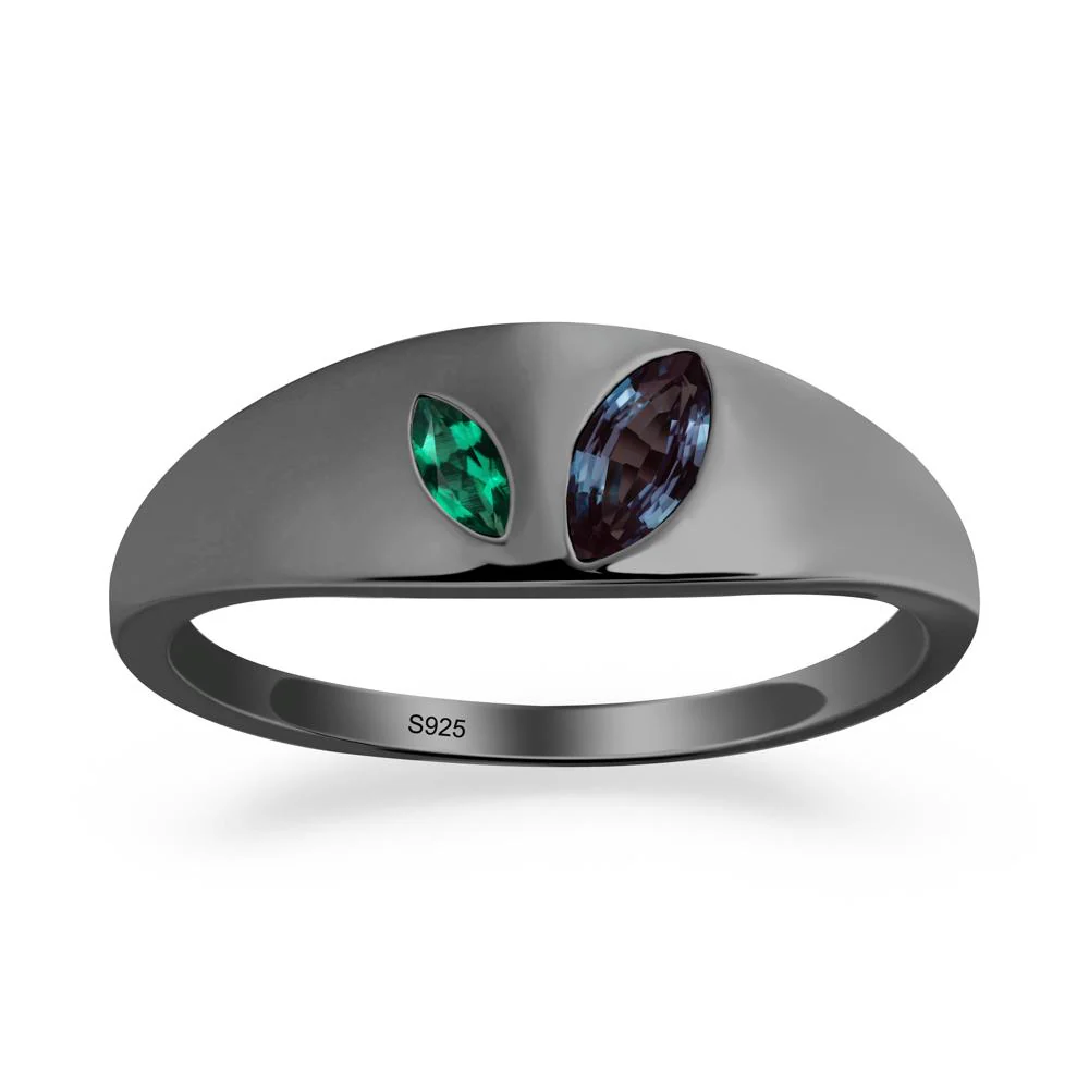 Simple Marquise Alexandrite and Emerald Toi Et Moi Ring - Image 3