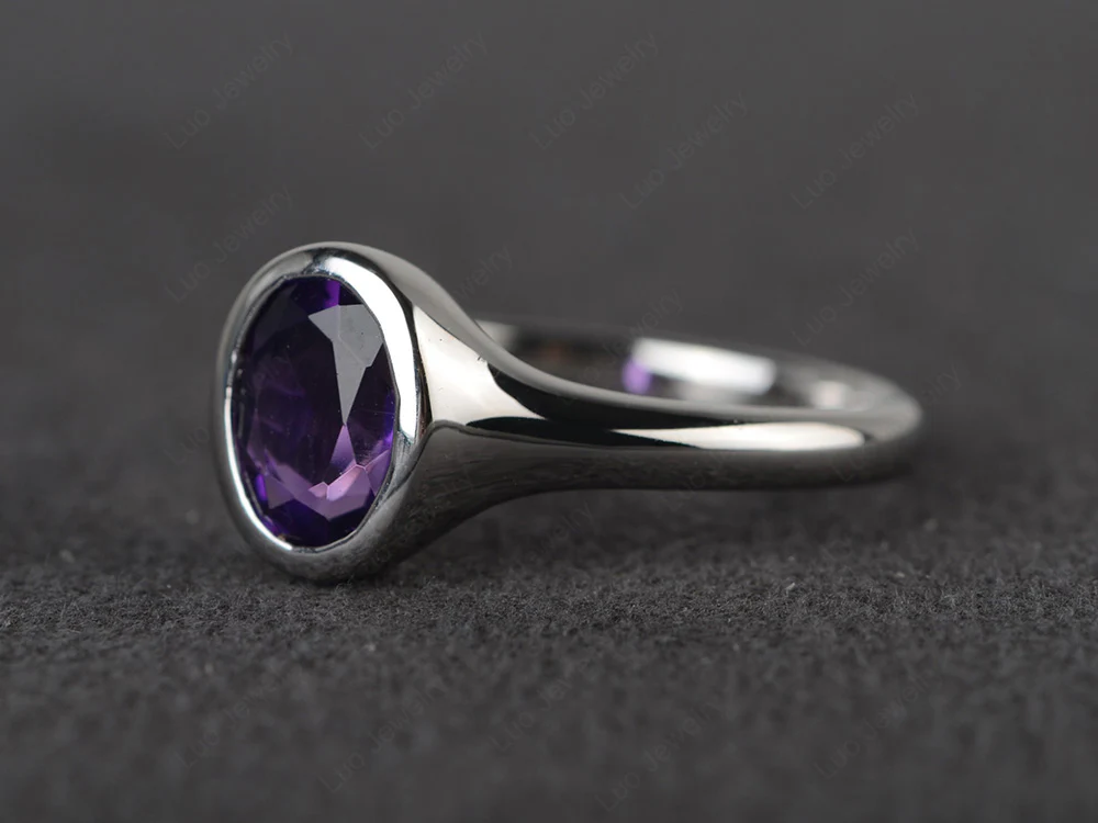 Simple Oval Bezel Set Amethyst Ring - Image 2