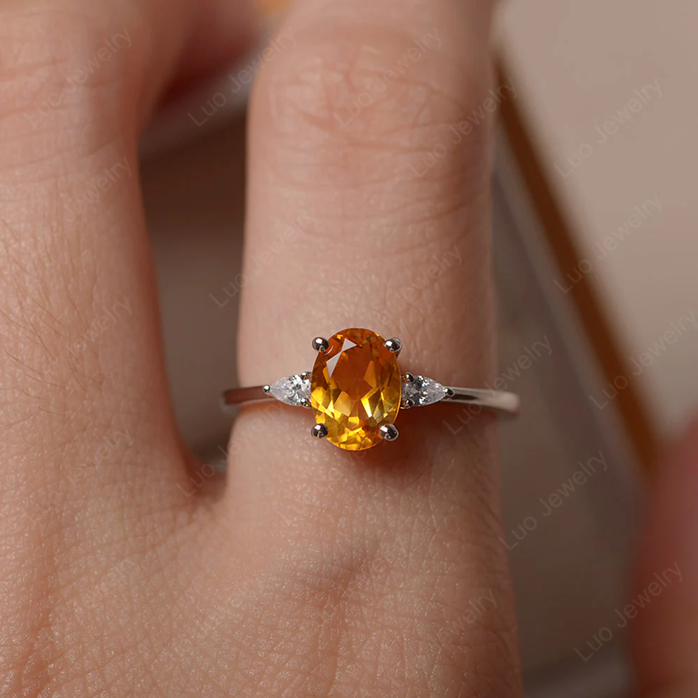 Simple Oval Cut Citrine Ring - Image 6