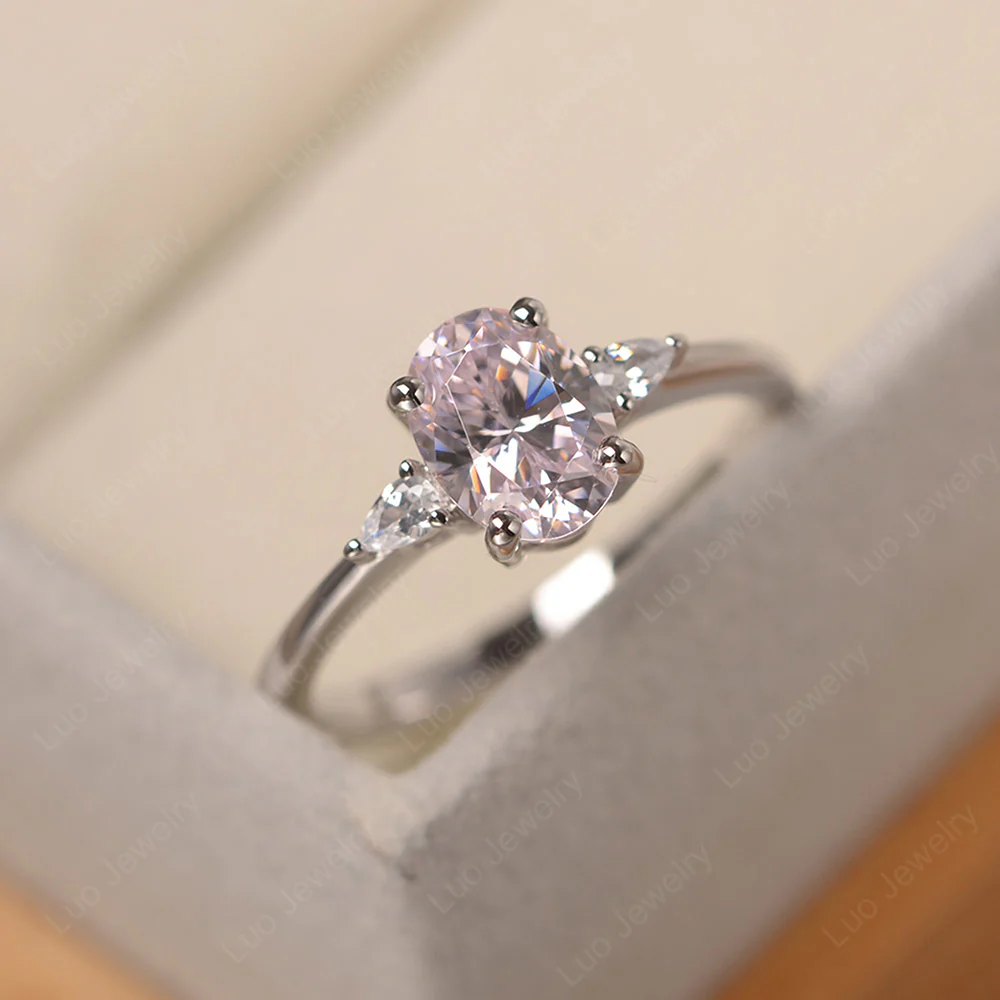 Simple Oval Cut Pink Cubic Zirconia Ring - Image 3