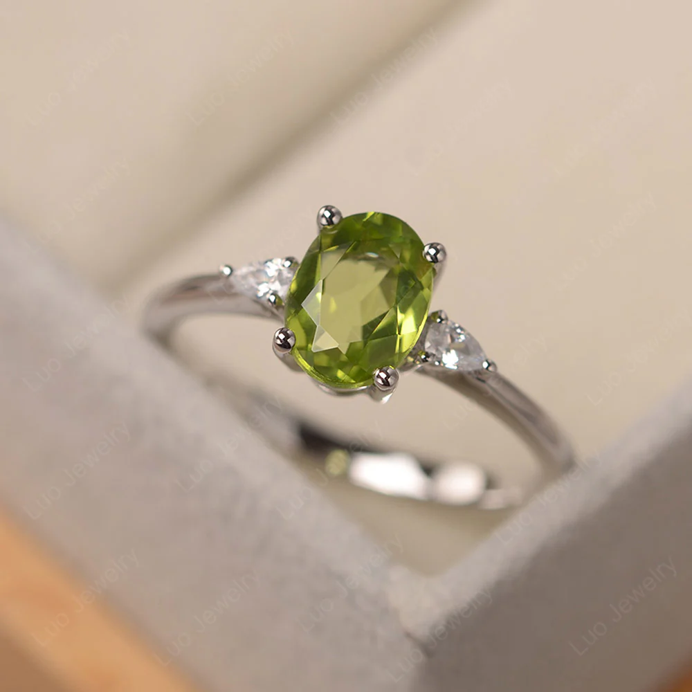 Peridot Oval Engagement Ring - Image 2