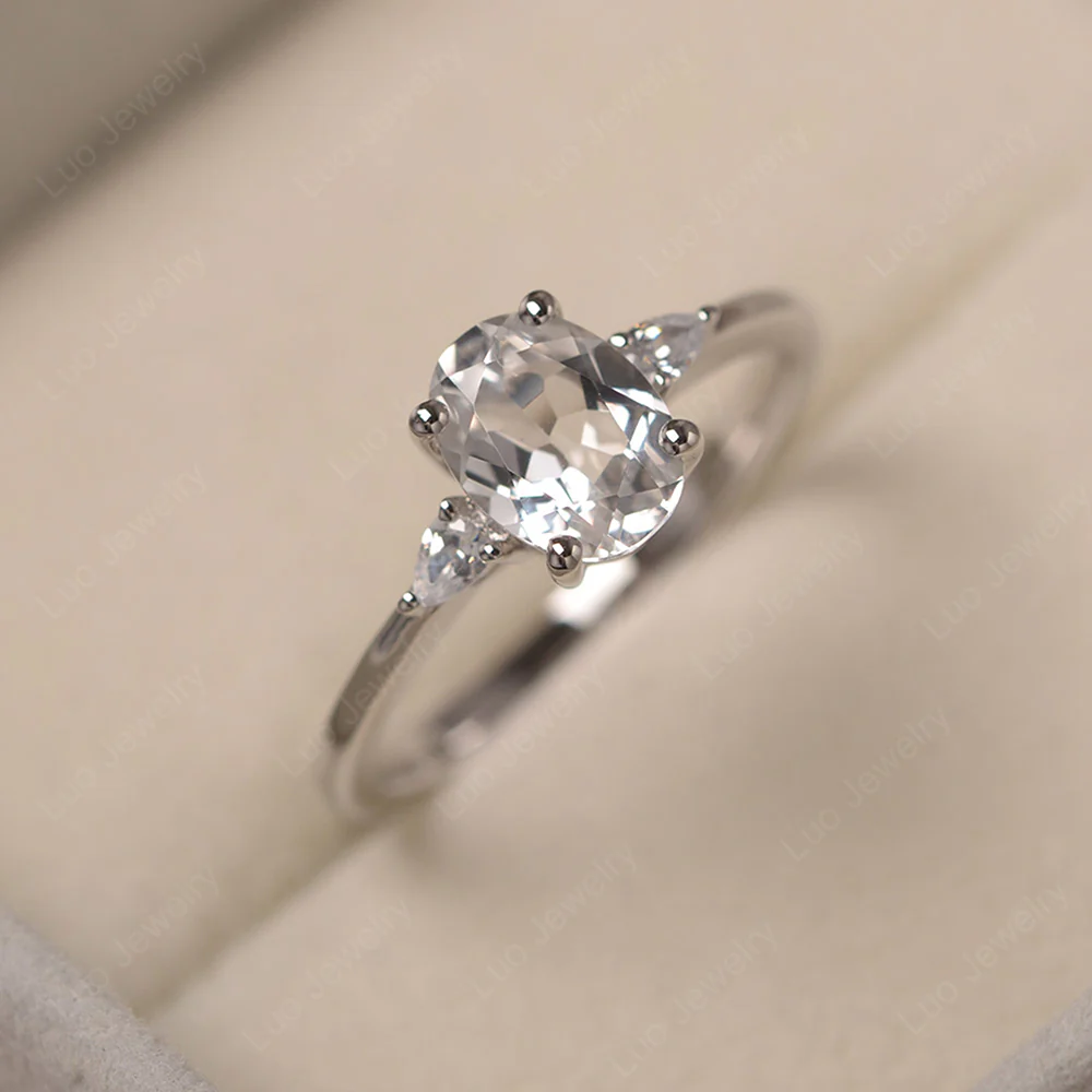 Simple Oval Cut White Topaz Ring - Image 3