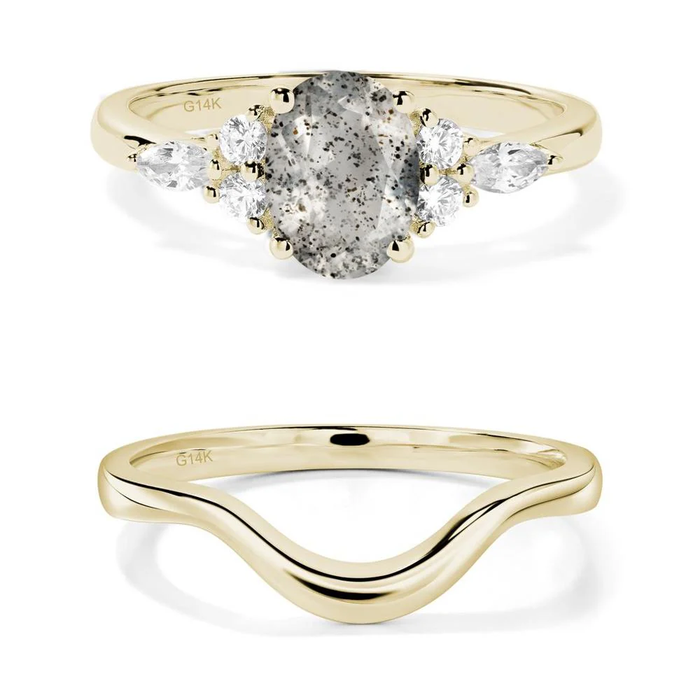 Simple Oval Herkimer Diamond Engagement Ring - Image 15