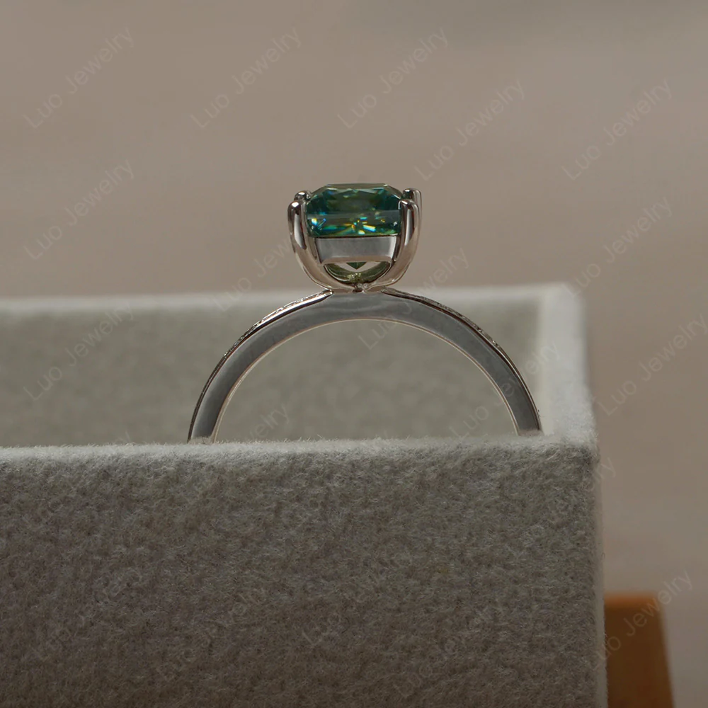 Simple Princess Cut Green Moissanite Ring - Image 3