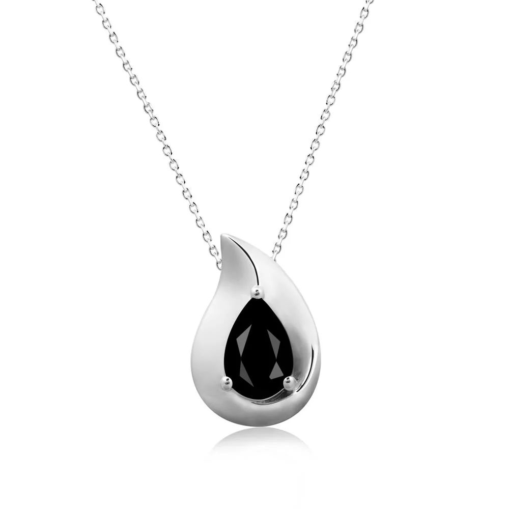 Simple Teardrop Black Spinel Necklace