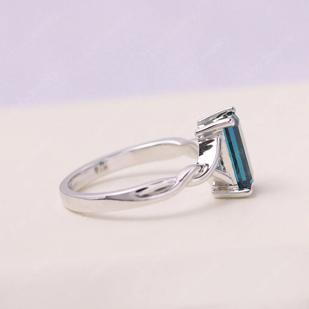 Solitaire Baguette Cut London Blue Topaz twised Ring - Image 4