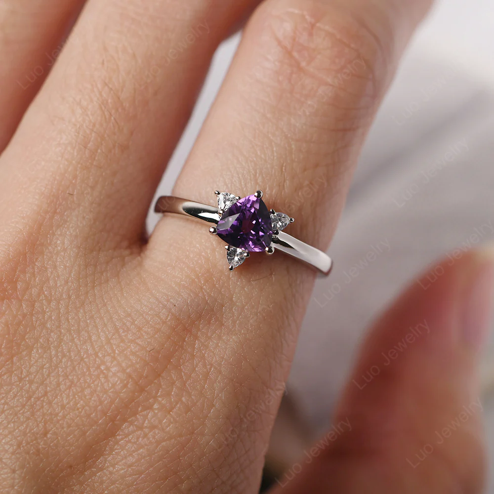 Trillion Cut Amethyst Ring - Image 6