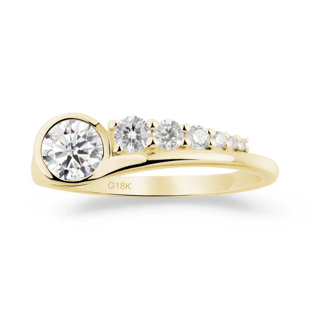 Six-Stone Graduated Bezel Moissanite Ring - Image 7