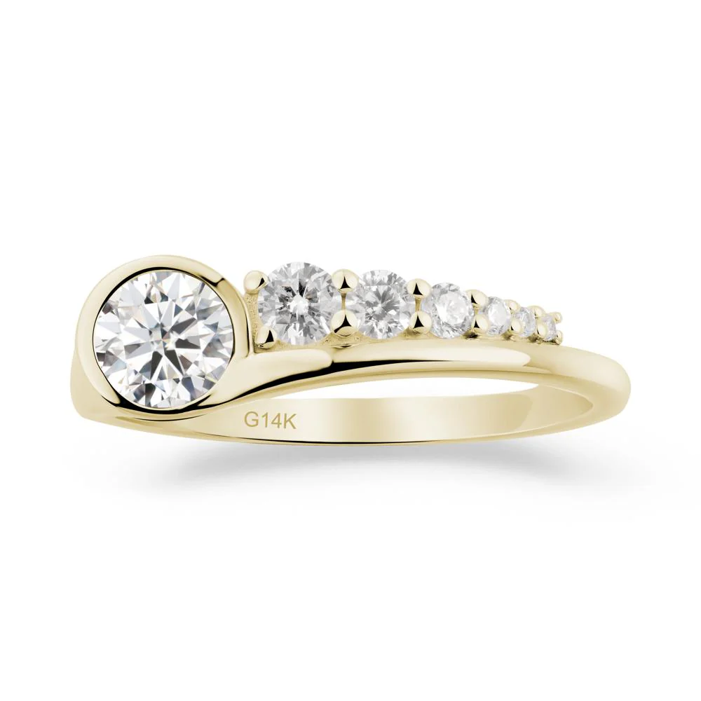Six-Stone Graduated Bezel Moissanite Ring - Image 9