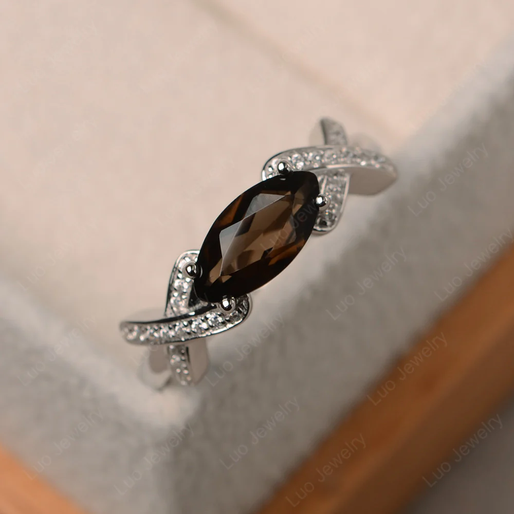 Smoky Quartz East West Criss Cross Ring - Image 2