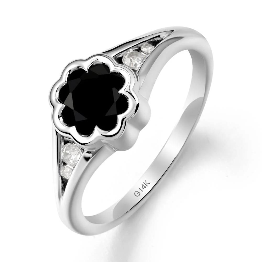 Split Band Flower Shaped Black Spinel Ring - Image 2