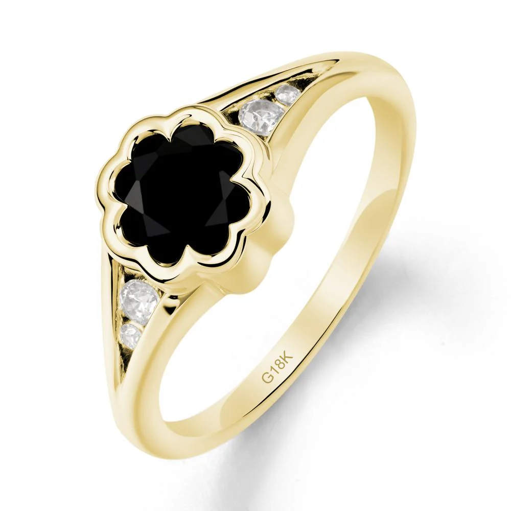 Split Band Flower Shaped Black Spinel Ring - Image 6