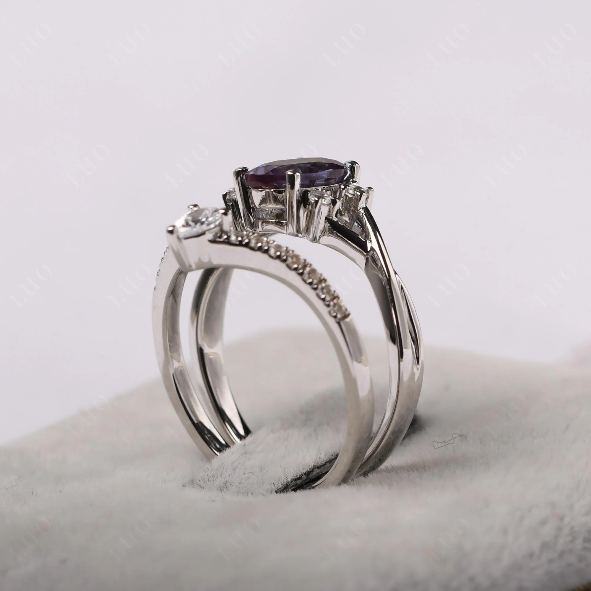 Alexandrite Oval Engagement Ring with Wedding Band - Image 32