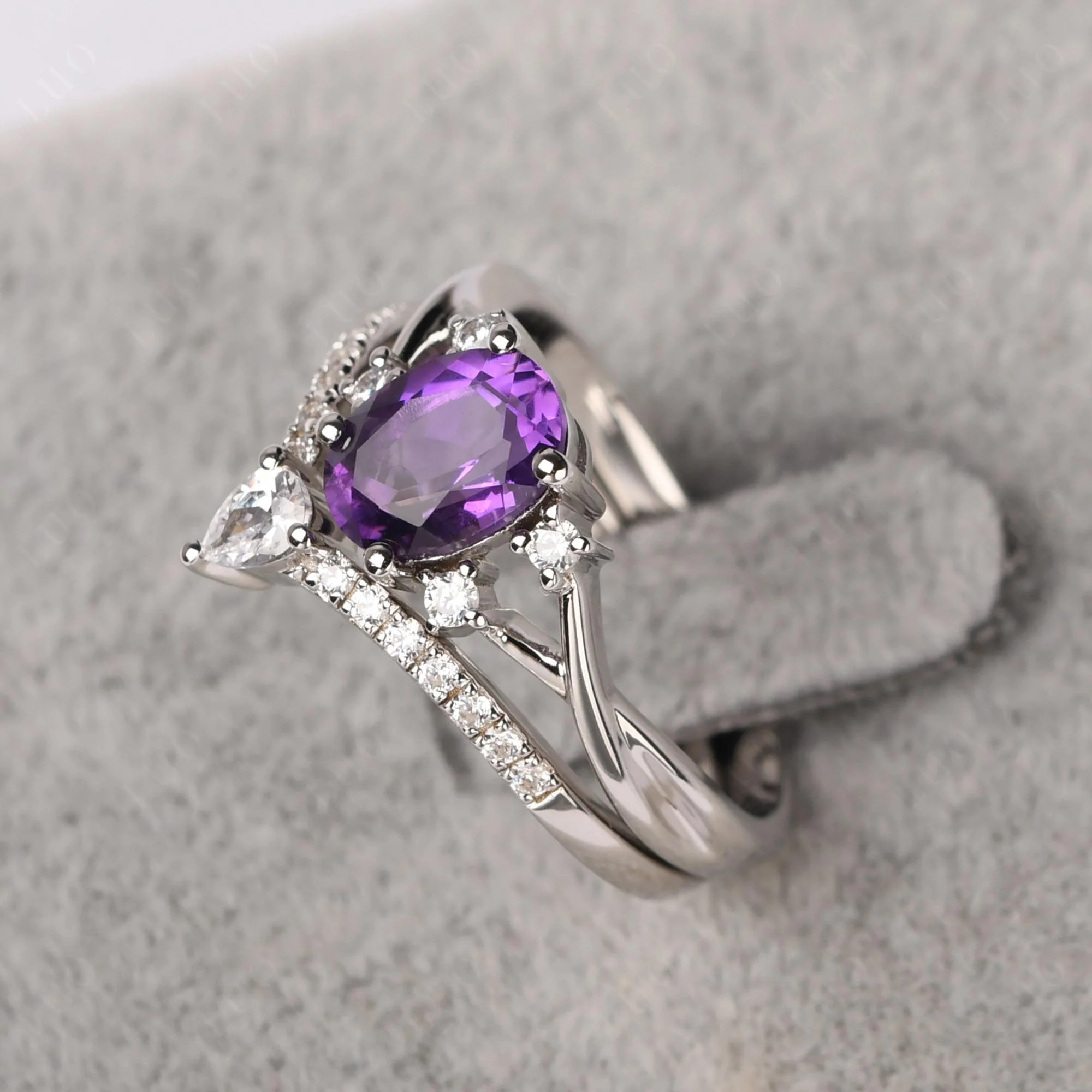 Oval Amethyst Wedding Ring Set - Image 30
