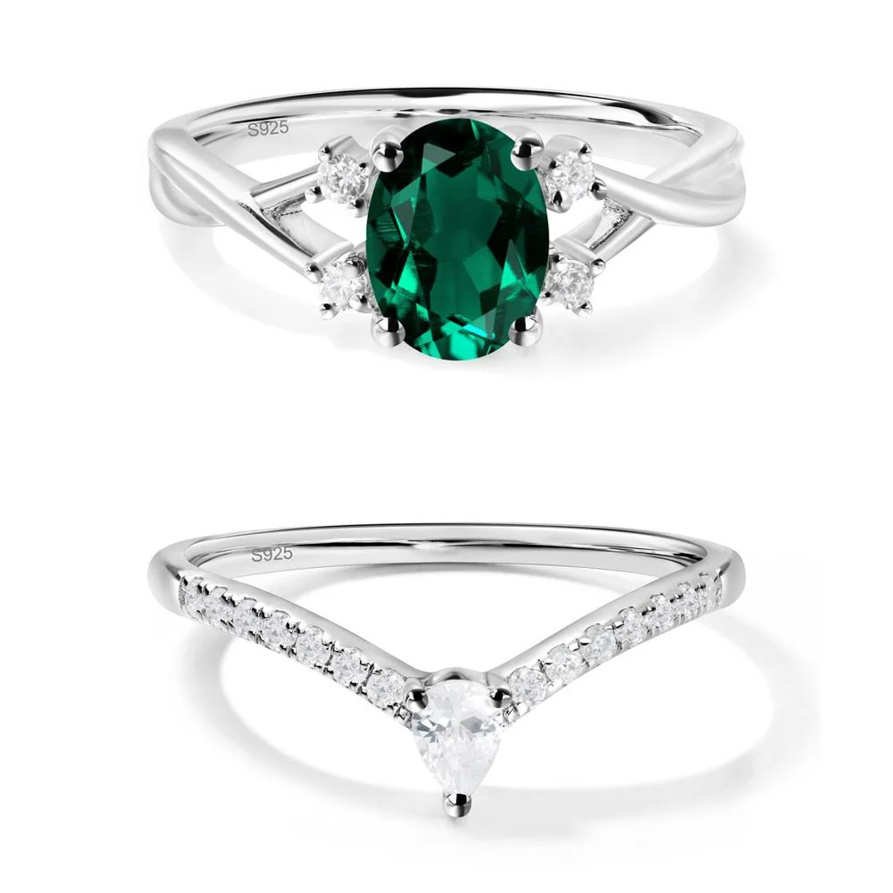 Oval Emerald Wedding Ring Set - Image 15