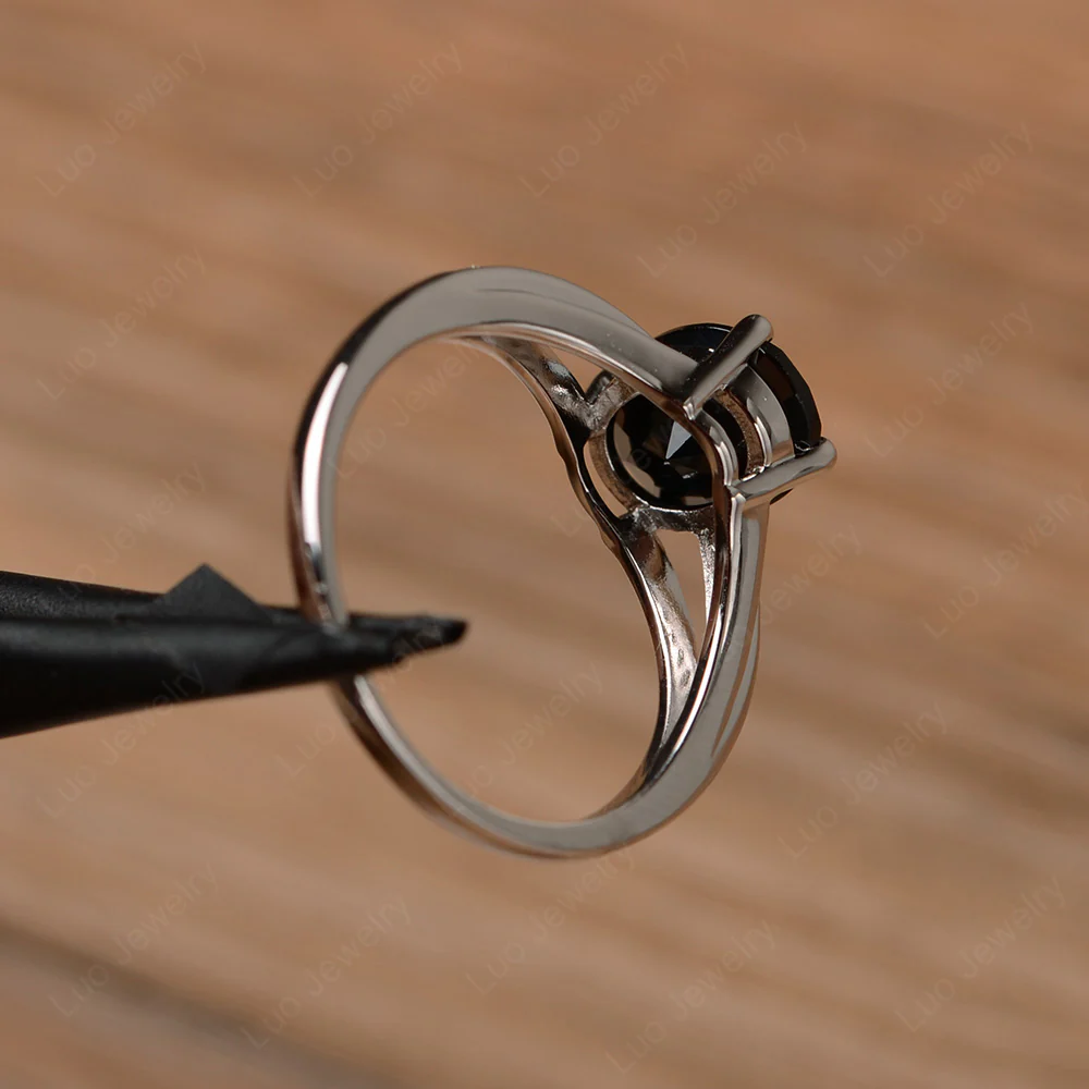 Split Shank Black Spinel Oval Engagement Ring - Image 3