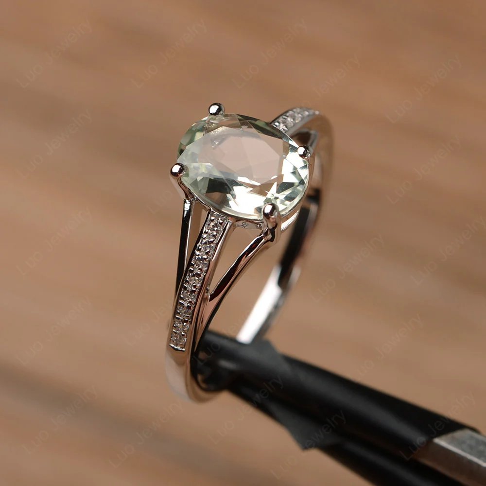 Split Shank Green Amethyst Oval Engagement Ring - Image 2