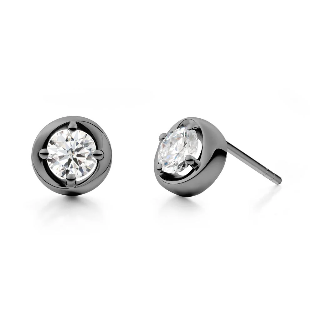 Swirl Moissanite Stud Earrings - Image 3