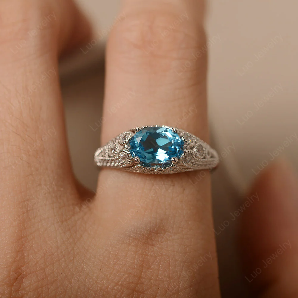 Vintage Horizontal Oval Cut Swiss Blue Topaz Ring - Image 6