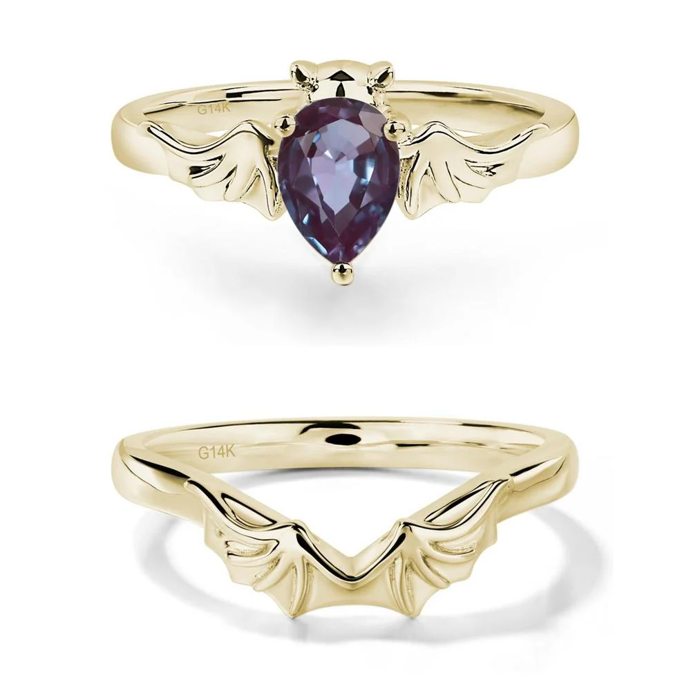 Alexandrite Bat Engagement Ring - Image 15