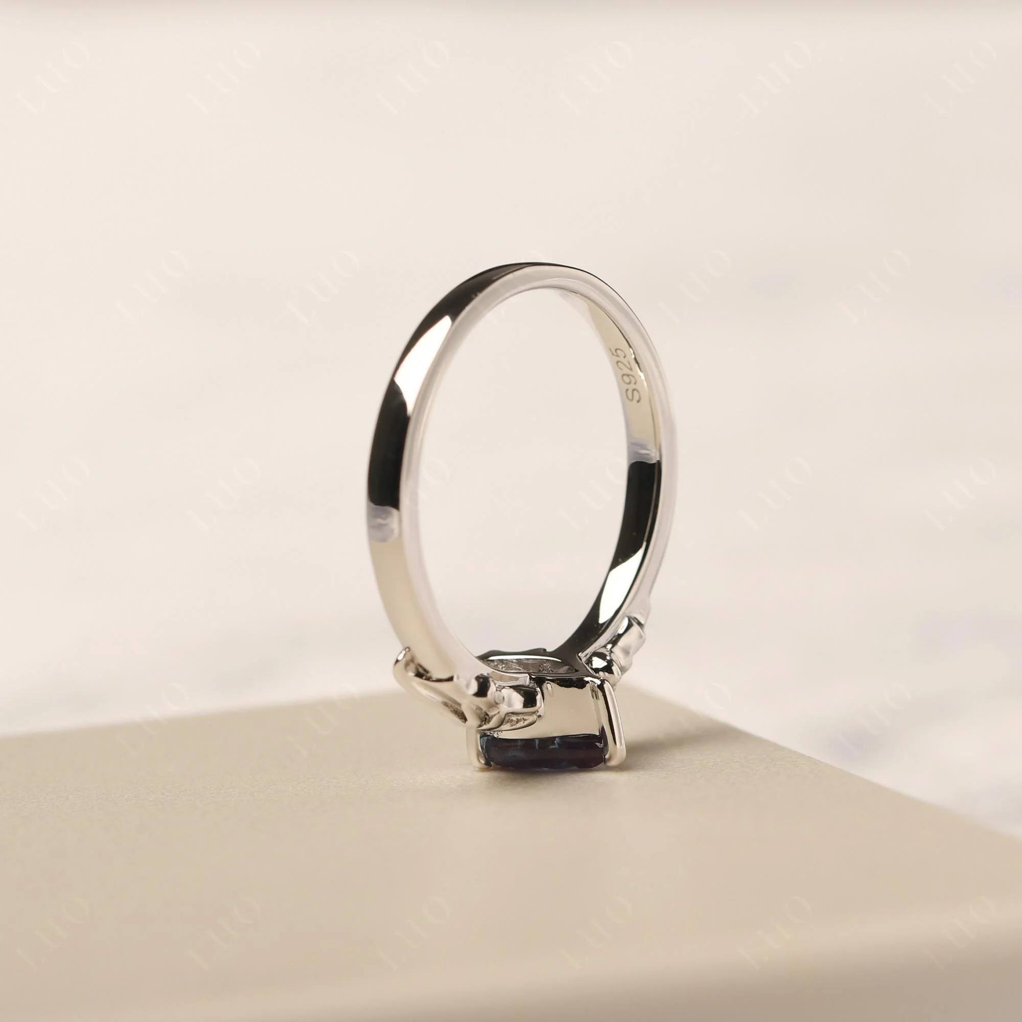 Alexandrite Bat Engagement Ring - Image 32