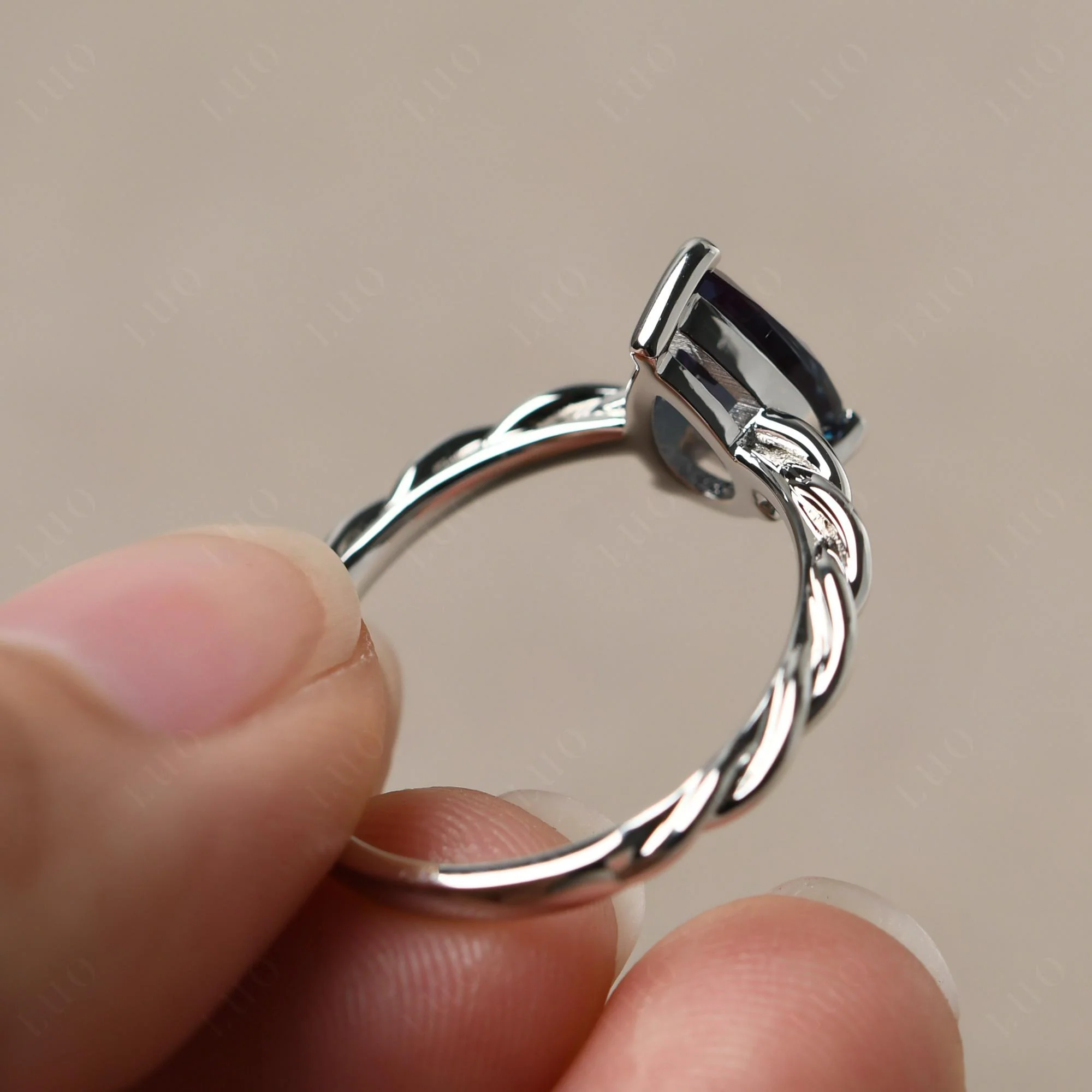Teardrop Alexandrite Solitaire Ring - Image 12