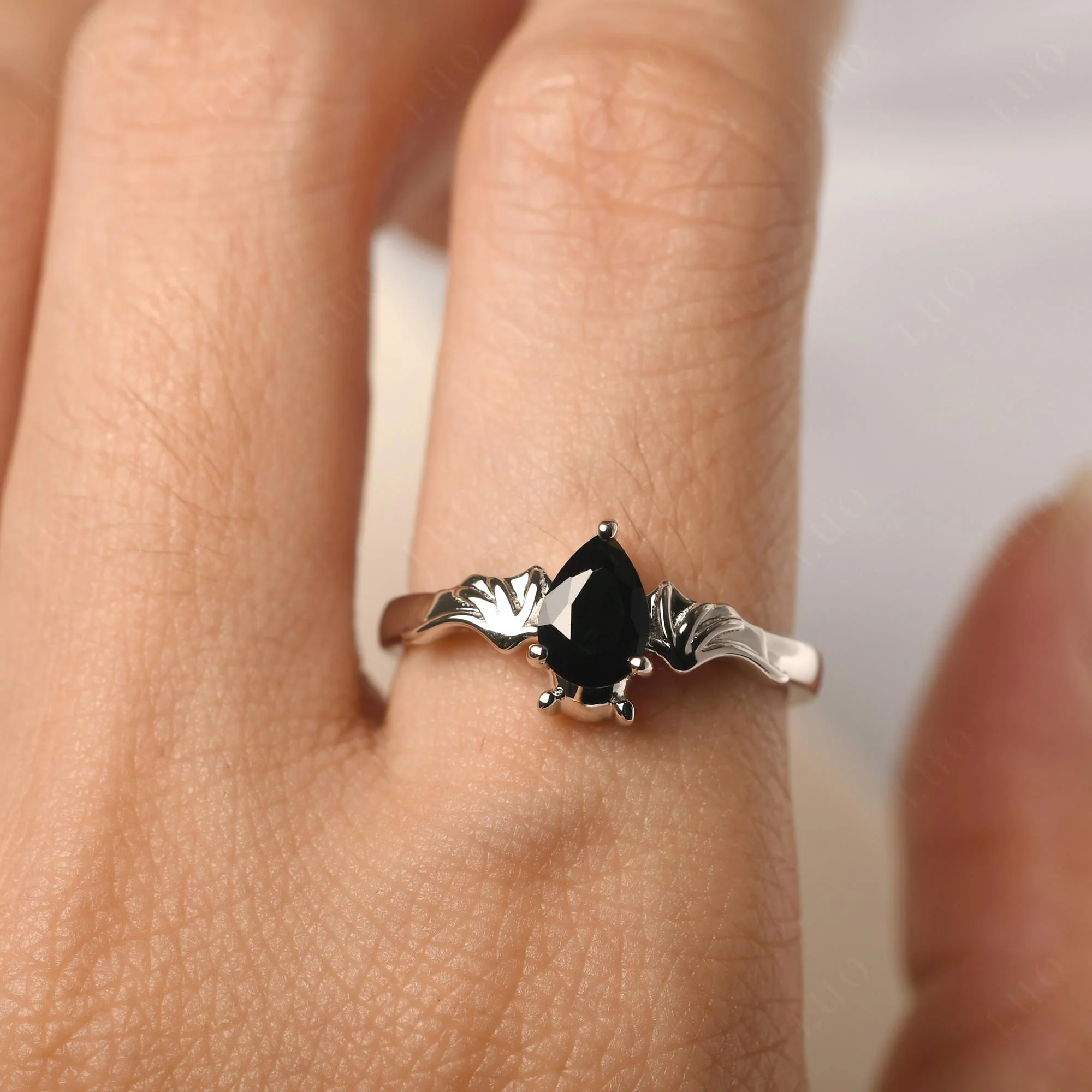 Black Spinel Bat Ring - Image 33