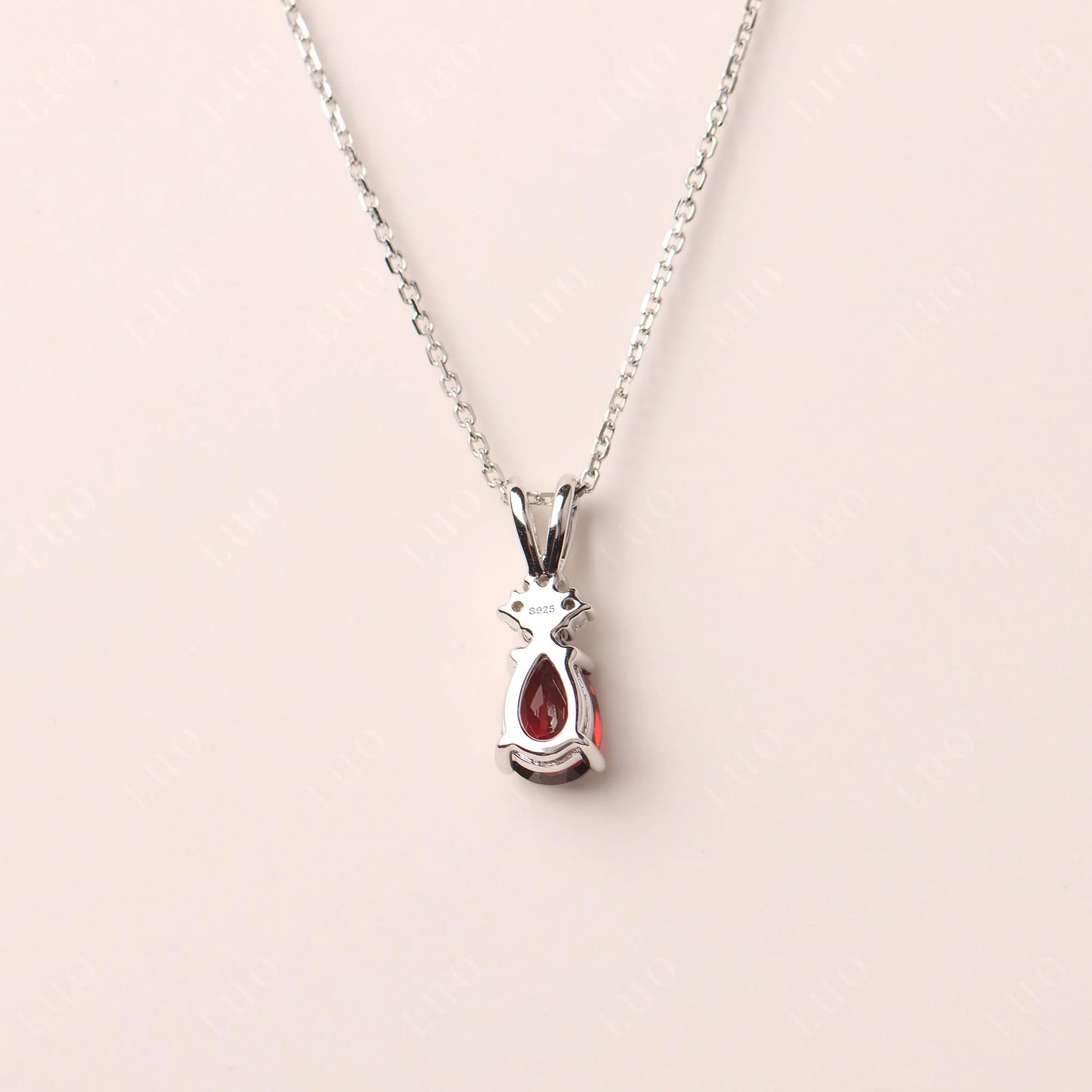 Pear Shaped Garnet Necklace - Image 12