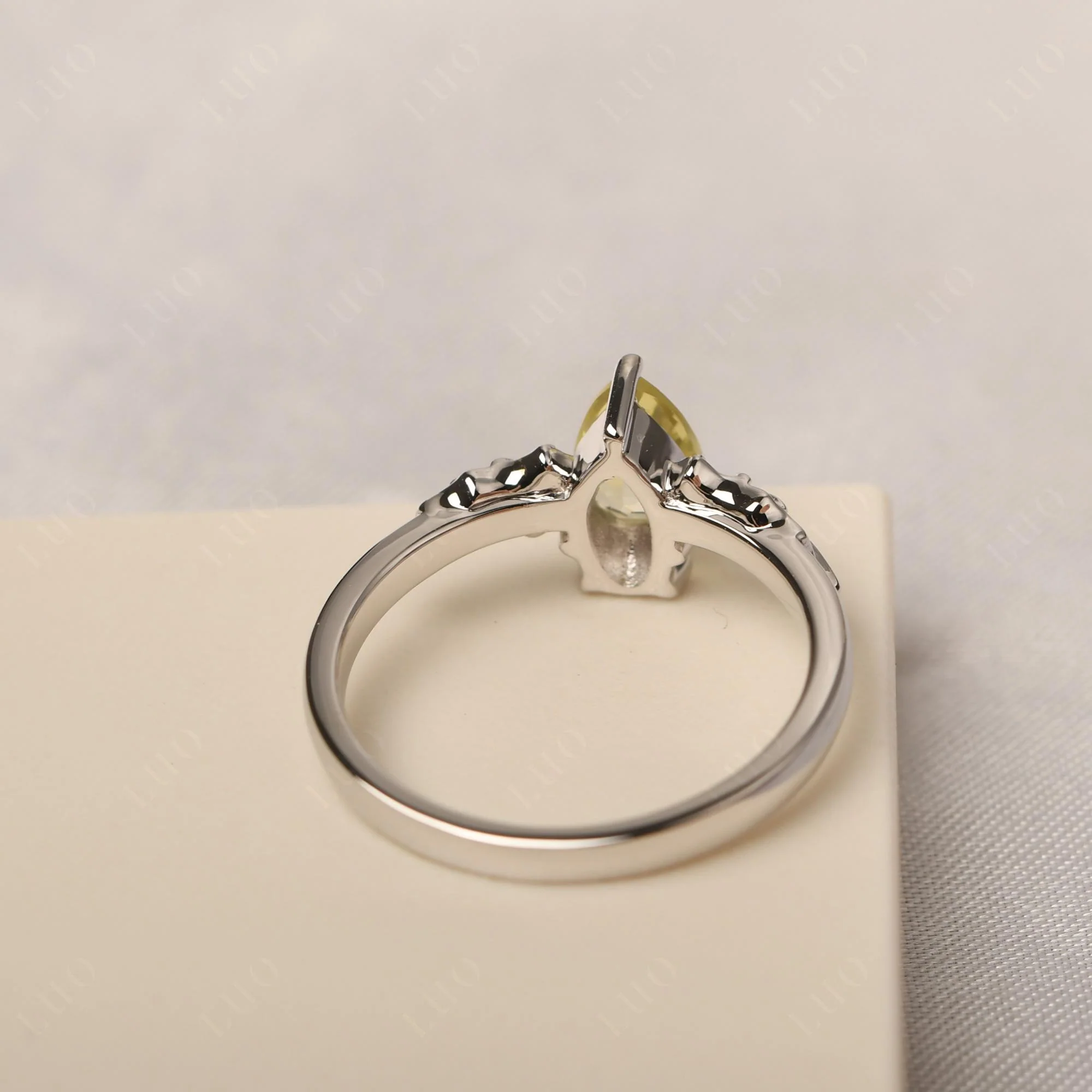 Lemon Quartz Bat Ring - Image 31