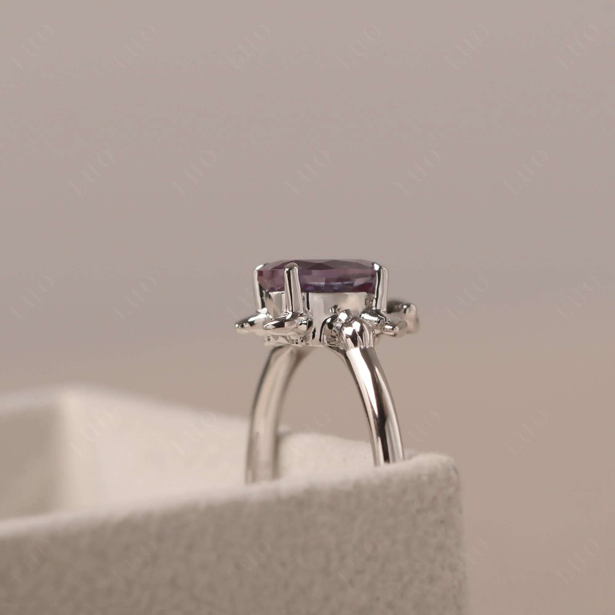 Oval Cut Alexandrite Turtle Ring - Image 32