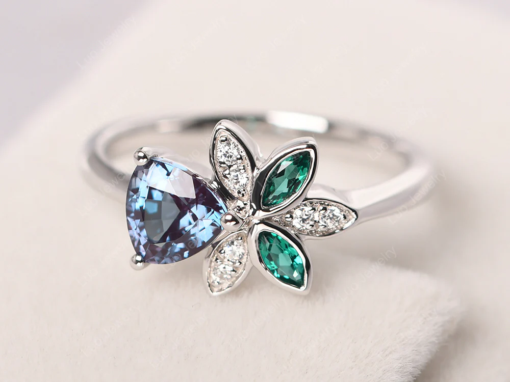 Trillion Cut Alexandrite Flower Ring