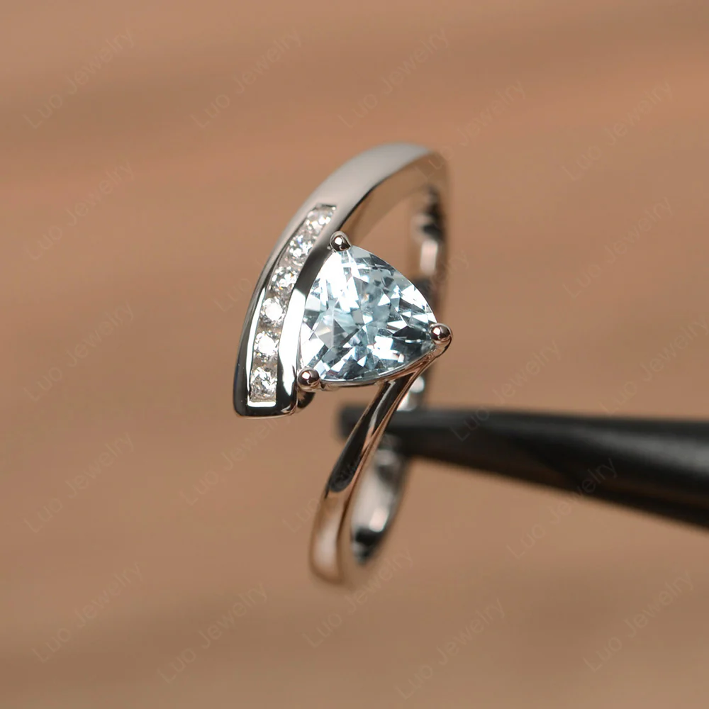 Trillion Cut Aquamarine Bypass Engagement Ring - Image 2
