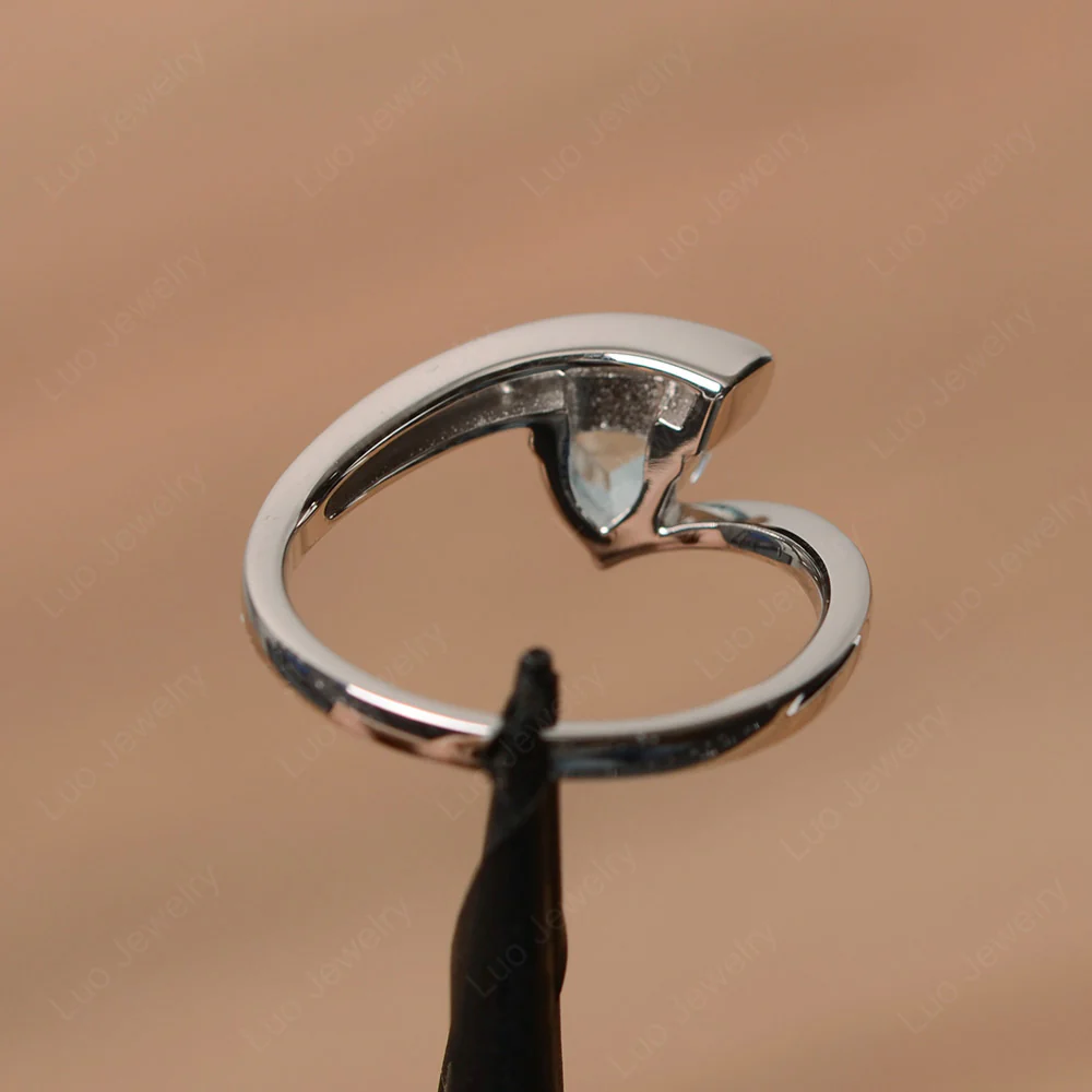 Trillion Cut Aquamarine Bypass Engagement Ring - Image 3