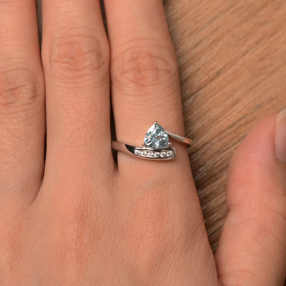 Trillion Cut Aquamarine Bypass Engagement Ring - Image 4