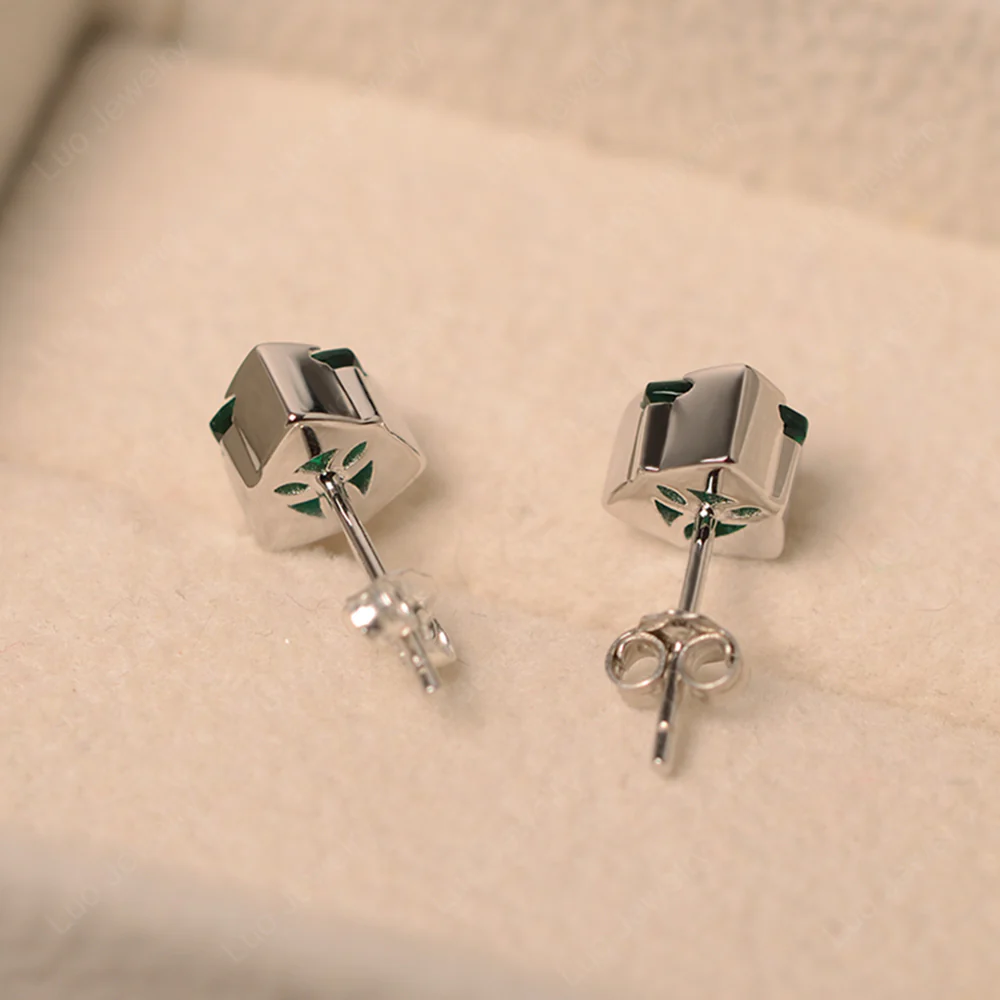 Emerald Star of David Earrings - Image 4