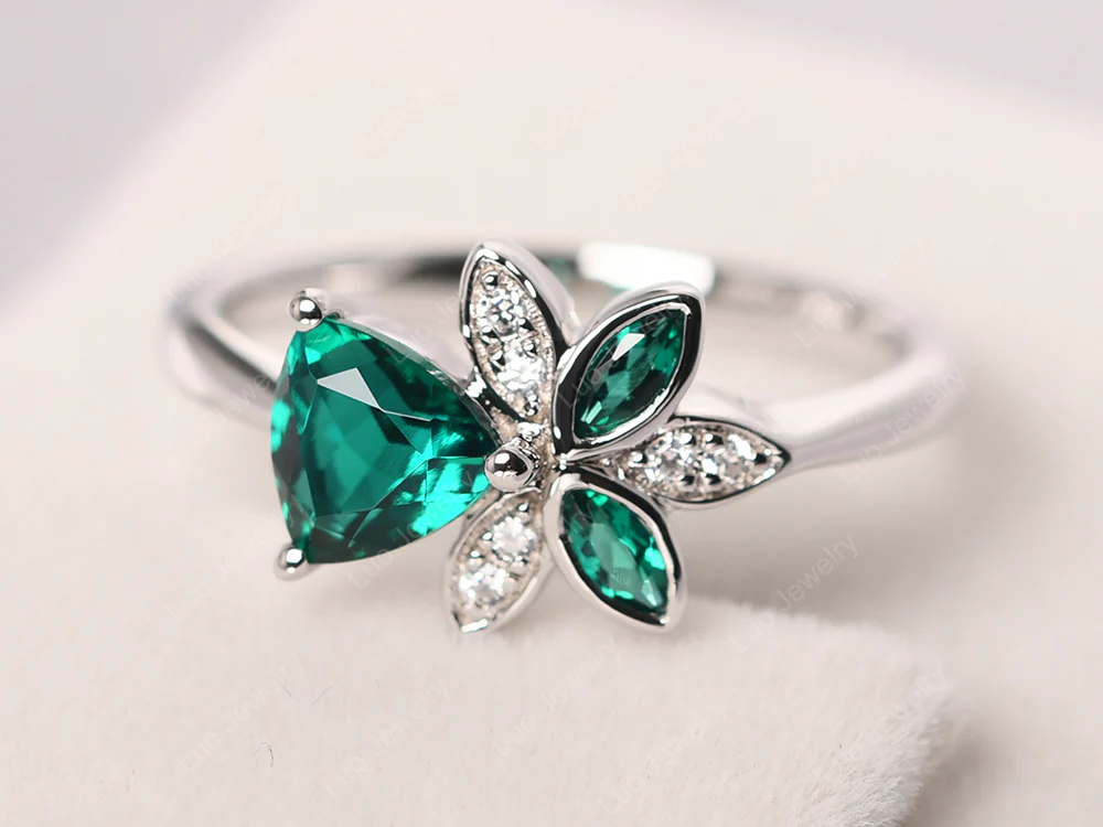 Trillion Cut Emerald Flower Ring