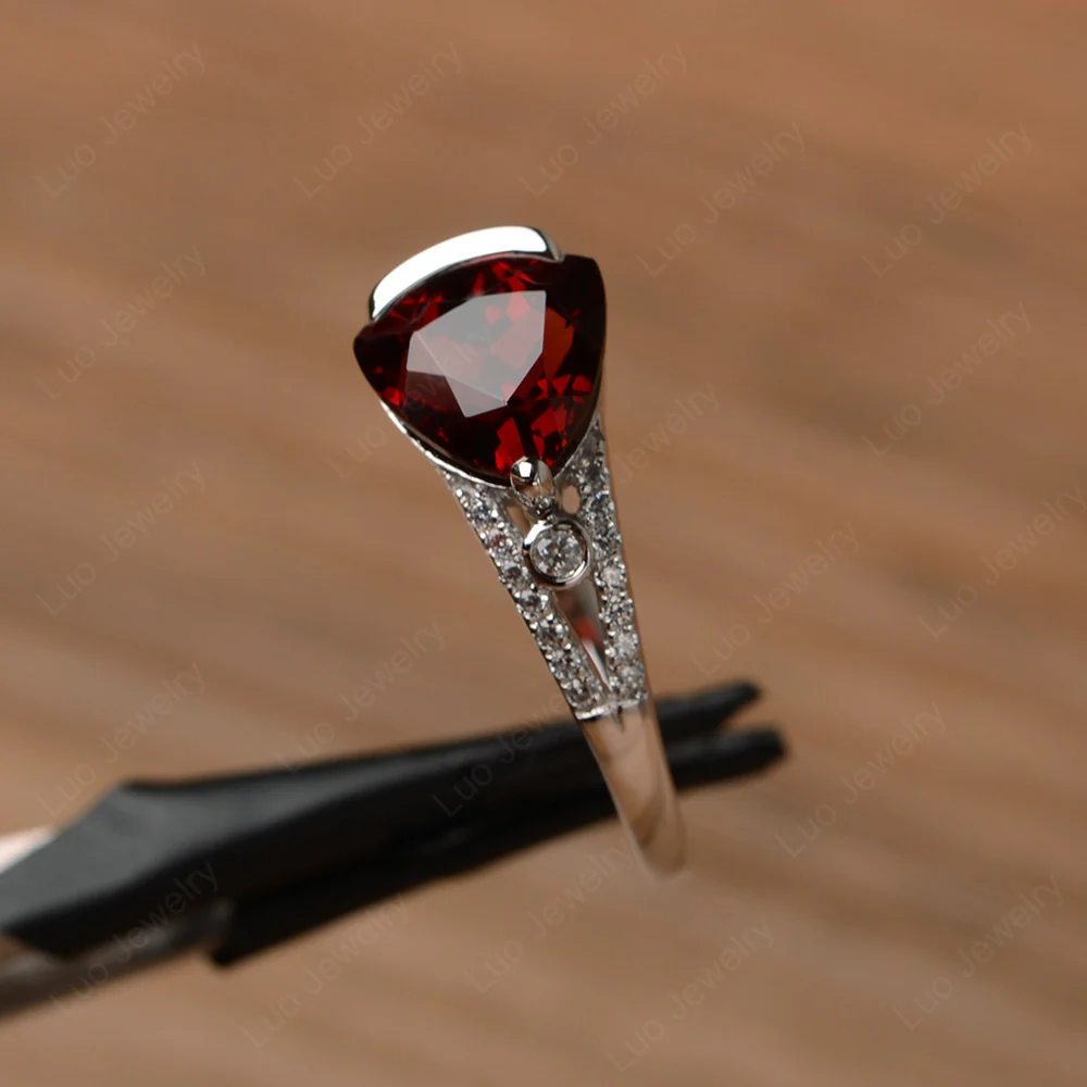 Trillion Cut Garnet Horizontal Ring - Image 2
