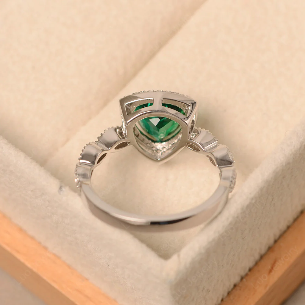Trillion Cut Emerald Cocktail Halo Ring - Image 4