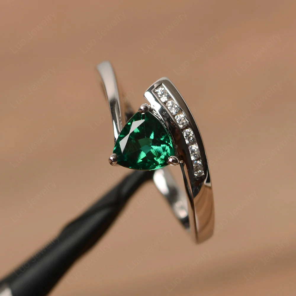 Trillion Cut Emerald Bypass Engagement Ring - Image 2