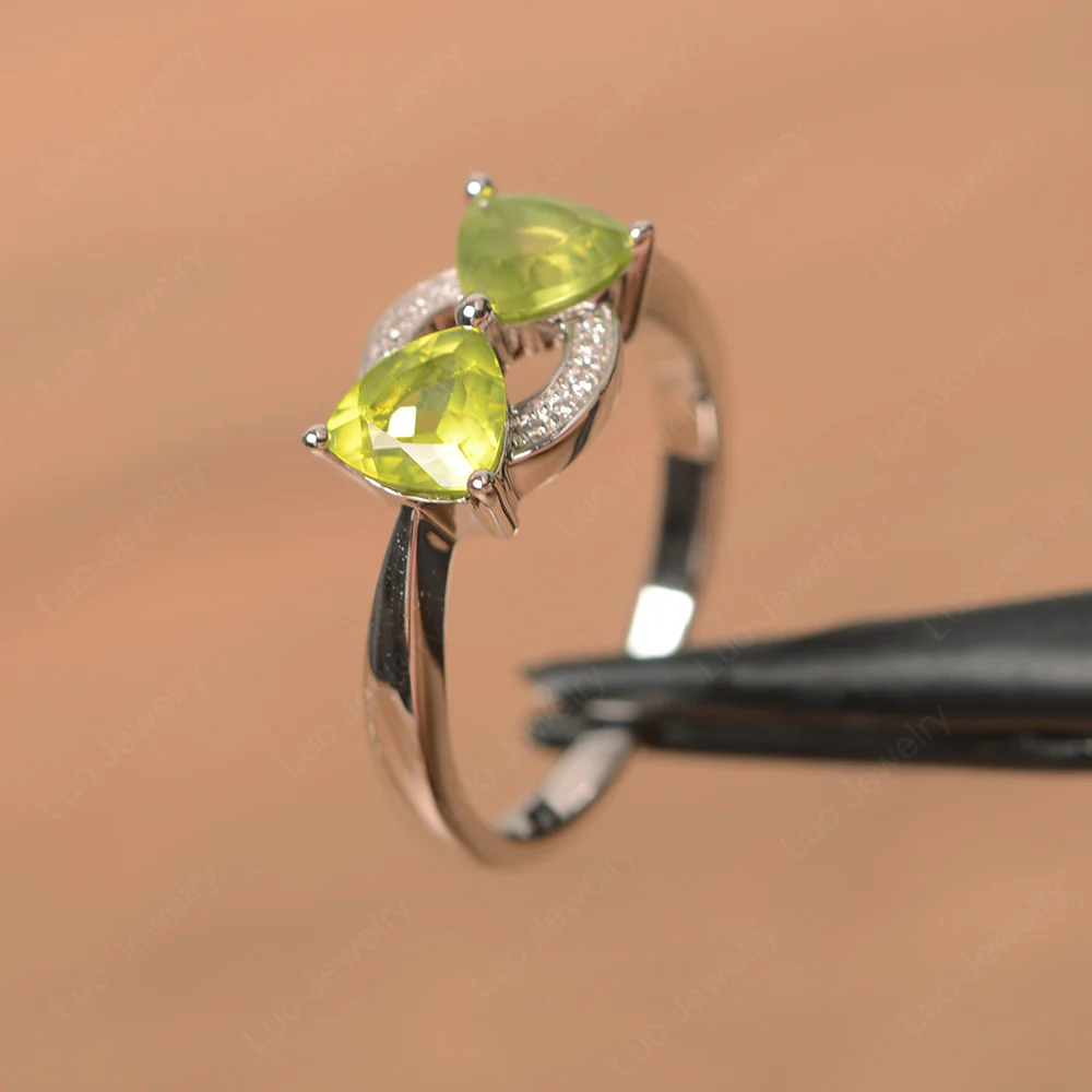 Trillion Cut Peridot Two Stone Ring - Image 2