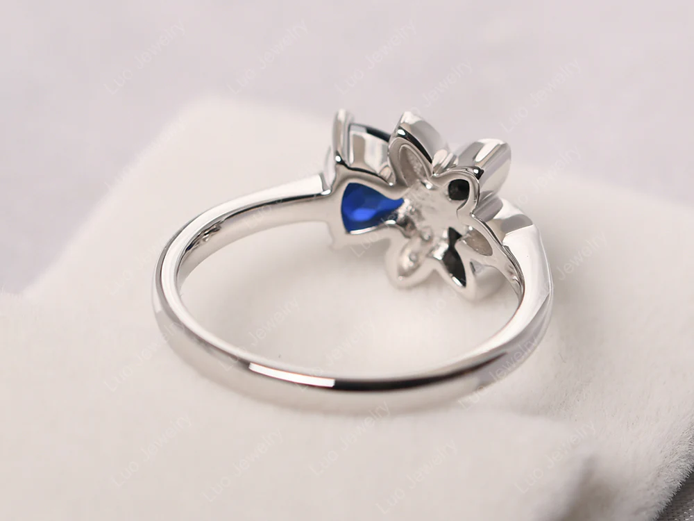 Trillion Cut Sapphire Flower Ring - Image 3